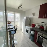 Appartement Bel 2 Pieces - 10min De La
